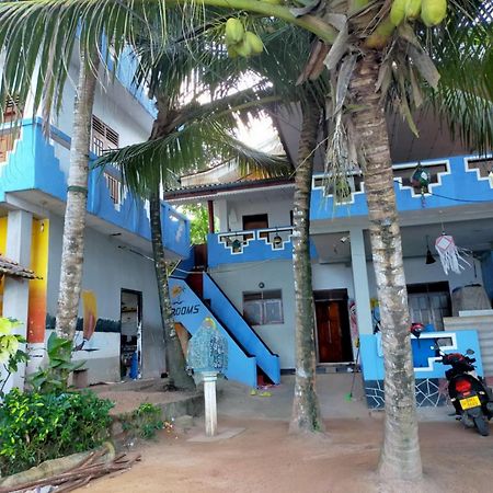 Chandi Gaya Beach Guesthouse تانجالي المظهر الخارجي الصورة
