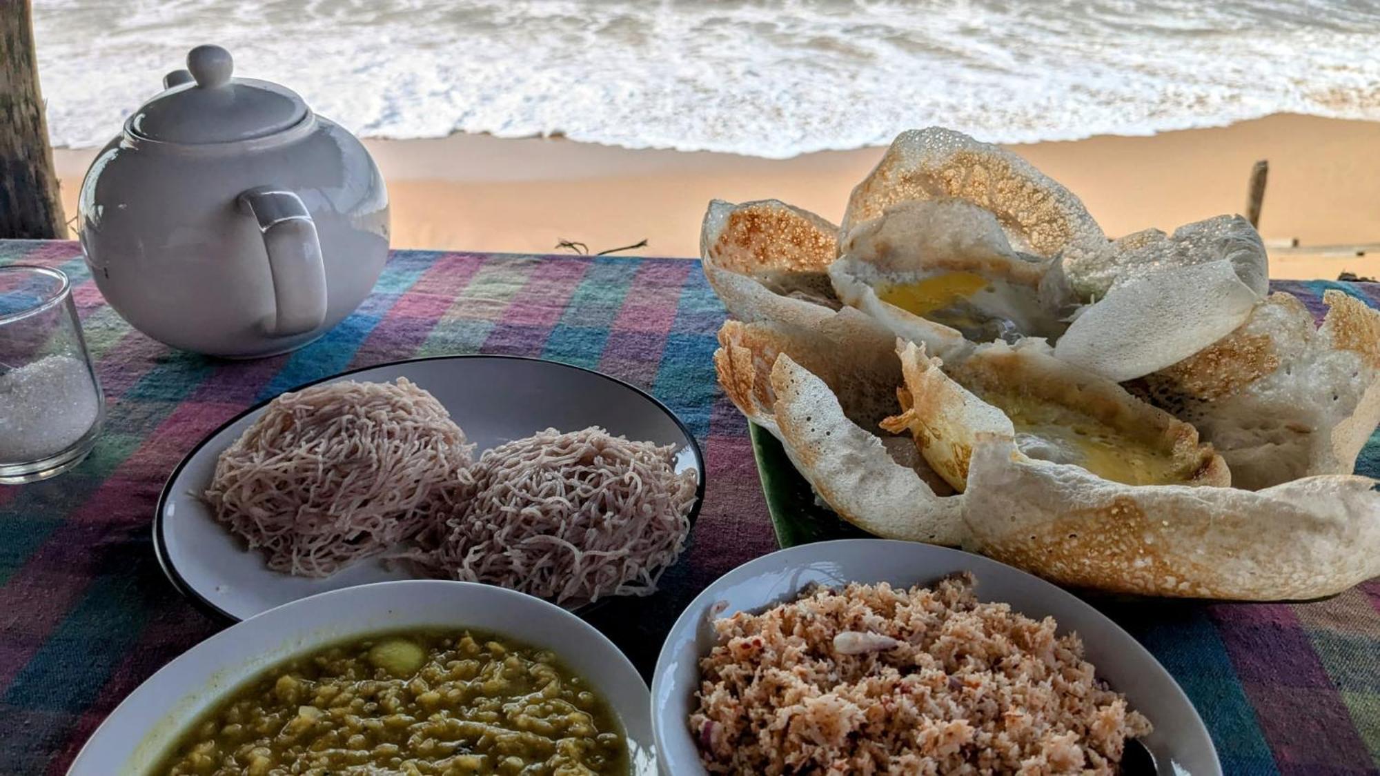 Chandi Gaya Beach Guesthouse تانجالي المظهر الخارجي الصورة