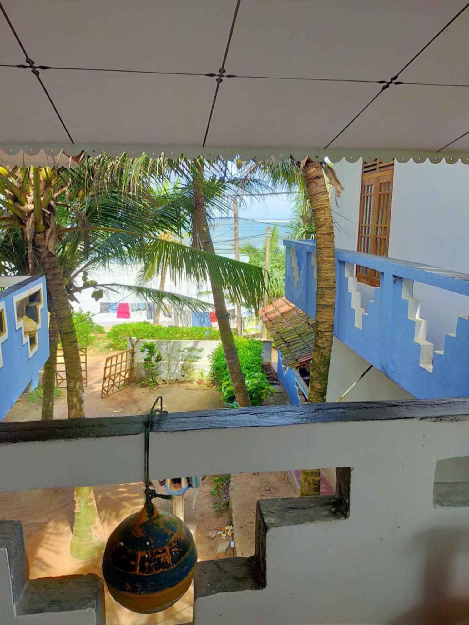 Chandi Gaya Beach Guesthouse تانجالي المظهر الخارجي الصورة