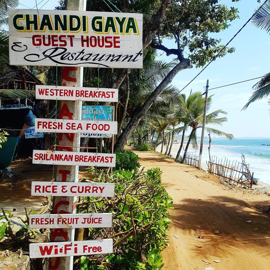 Chandi Gaya Beach Guesthouse تانجالي المظهر الخارجي الصورة