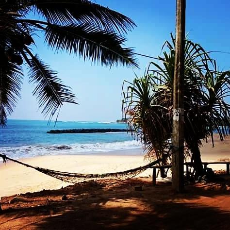 Chandi Gaya Beach Guesthouse تانجالي المظهر الخارجي الصورة